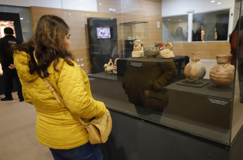  Visita la exposición “Arqueología Norperuana: Nuevos Aportes”