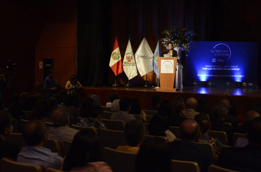  Premio “Por las Mujeres en la Ciencia, 2019”