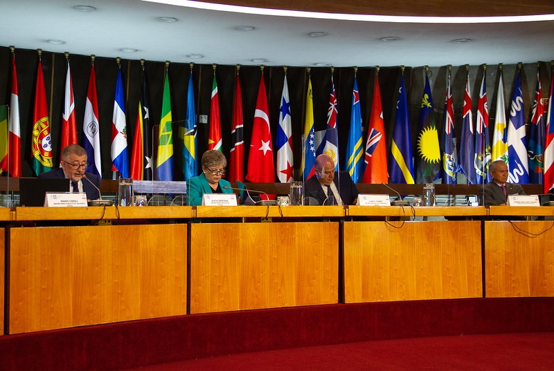  Trabajando para una Agenda Digital para América Latina y el Caribe