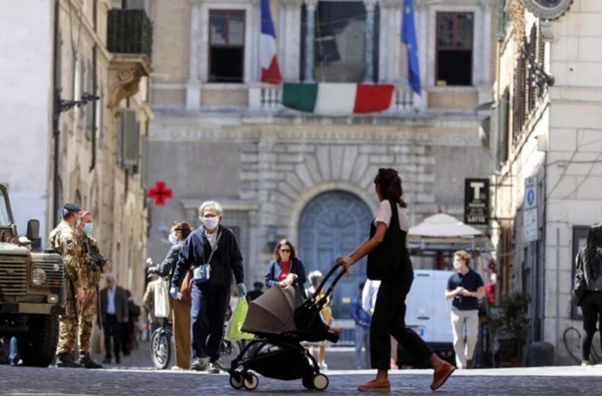  Italia inicia cuarentena debido a segunda ola por COVID-19