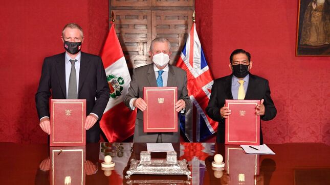  Reino Unido financiará fondo de paisajes biodiversos en la frontera del Perú