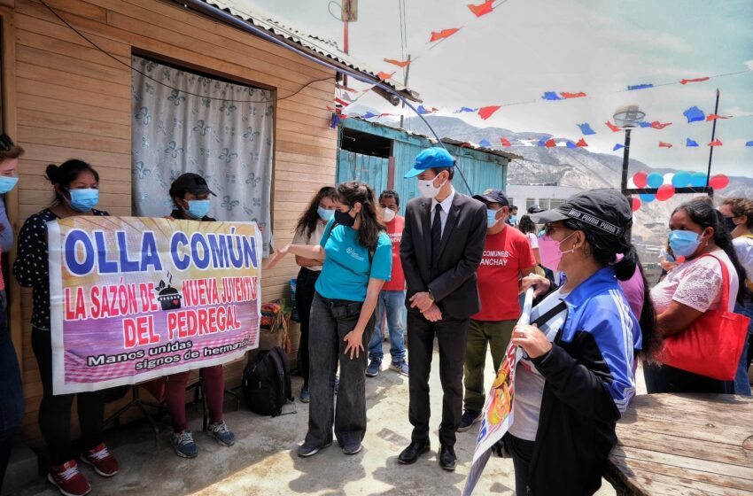  COOPERACIÓN FRANCESA ENTREGA COCINAS MEJORADAS A RED DE OLLAS COMUNES EN MANCHAY