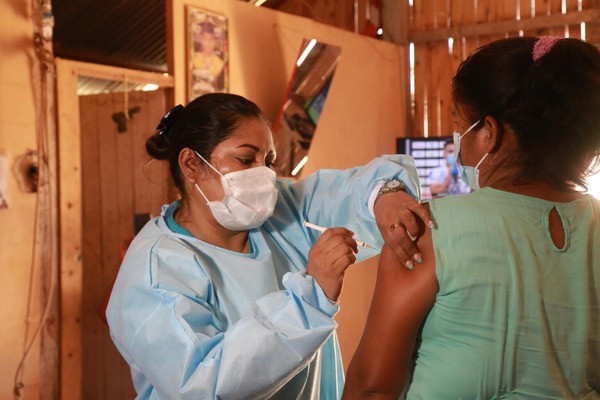  UNICEF: VACUNAR A LOS PERUANOS CONTRA LA COVID-19 ES LA MEJOR GARANTÍA DE CUIDAR A LA SOCIEDAD FRENTE A LA PANDEMIA
